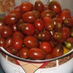Урожай помидоров Блэк Де Барао